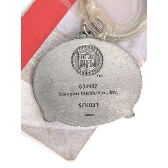 Tampa Bay Buccaneers NFL Metal Key Chain Officially Licensed 1997 Stamped Back - Picture 4 of 13